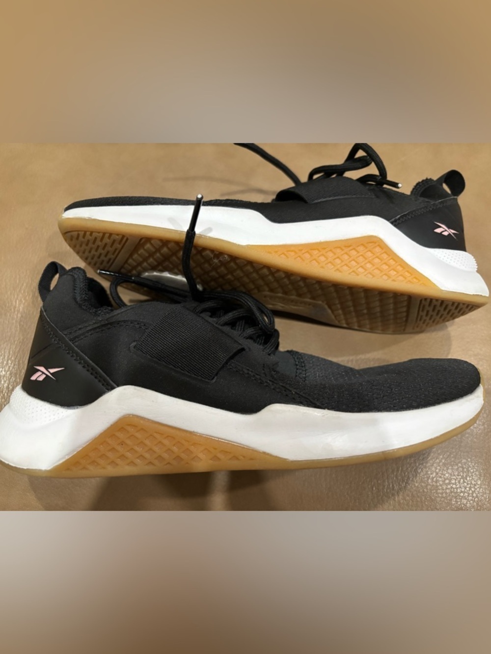 Reebok Black Knit Women's Athletic running Sneakers - Picture 6 of 8